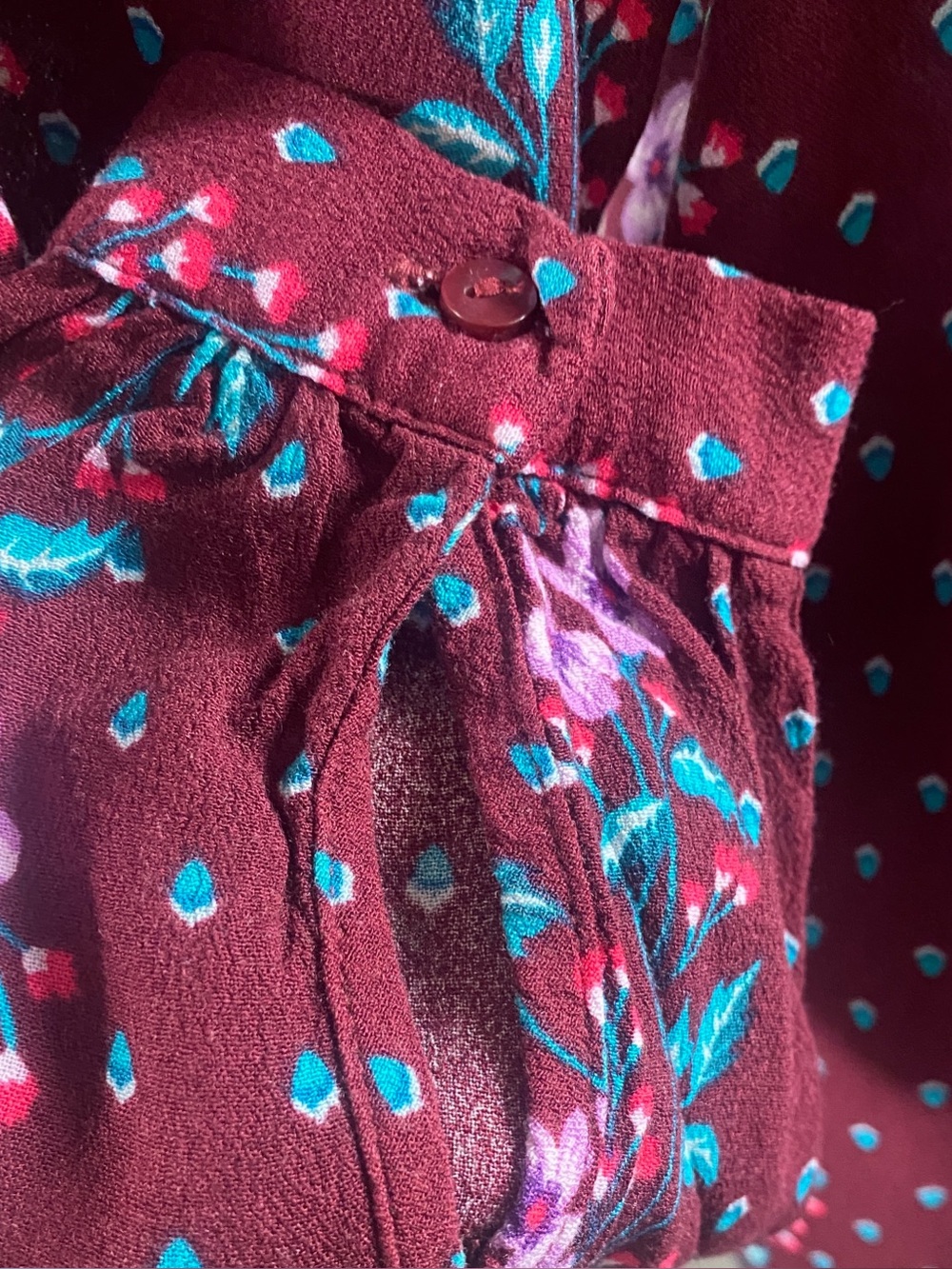 Old Navy Burgundy Floral Square-Neck Long Sleeve Tunic - Picture 5 of 5